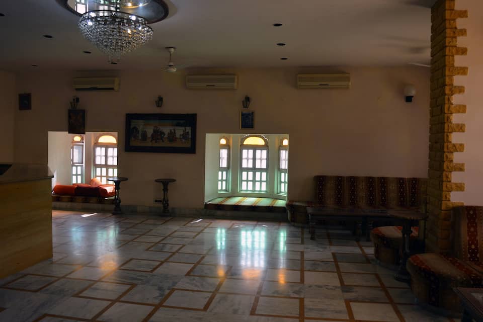 Hotel Dhola Maru